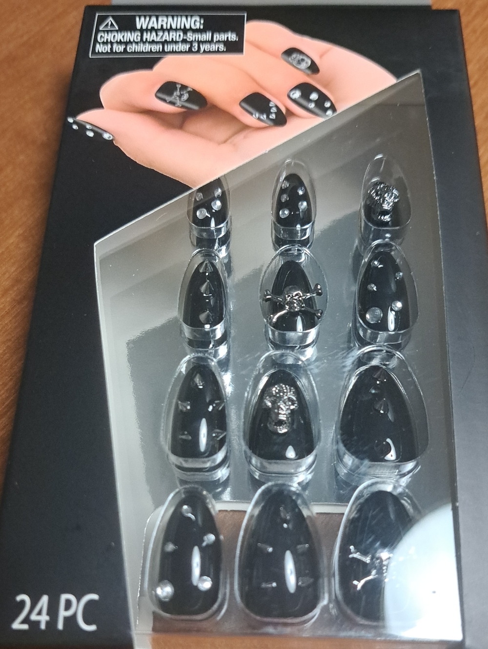 Expressions Black Rhinestone & Skull Accent Press-On Nails